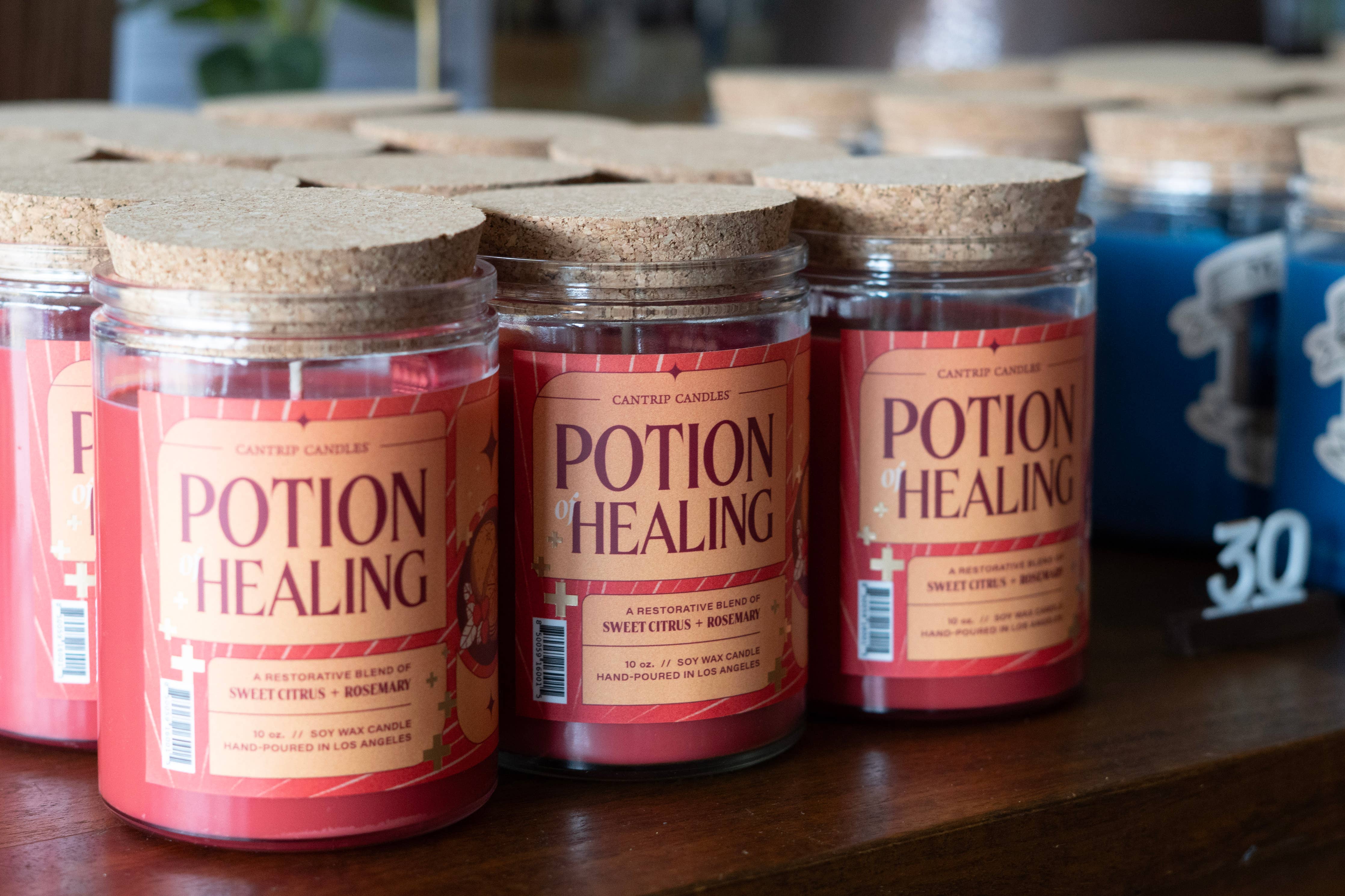 Healing Potion 10oz Candle: Discounted Crate - Image 2